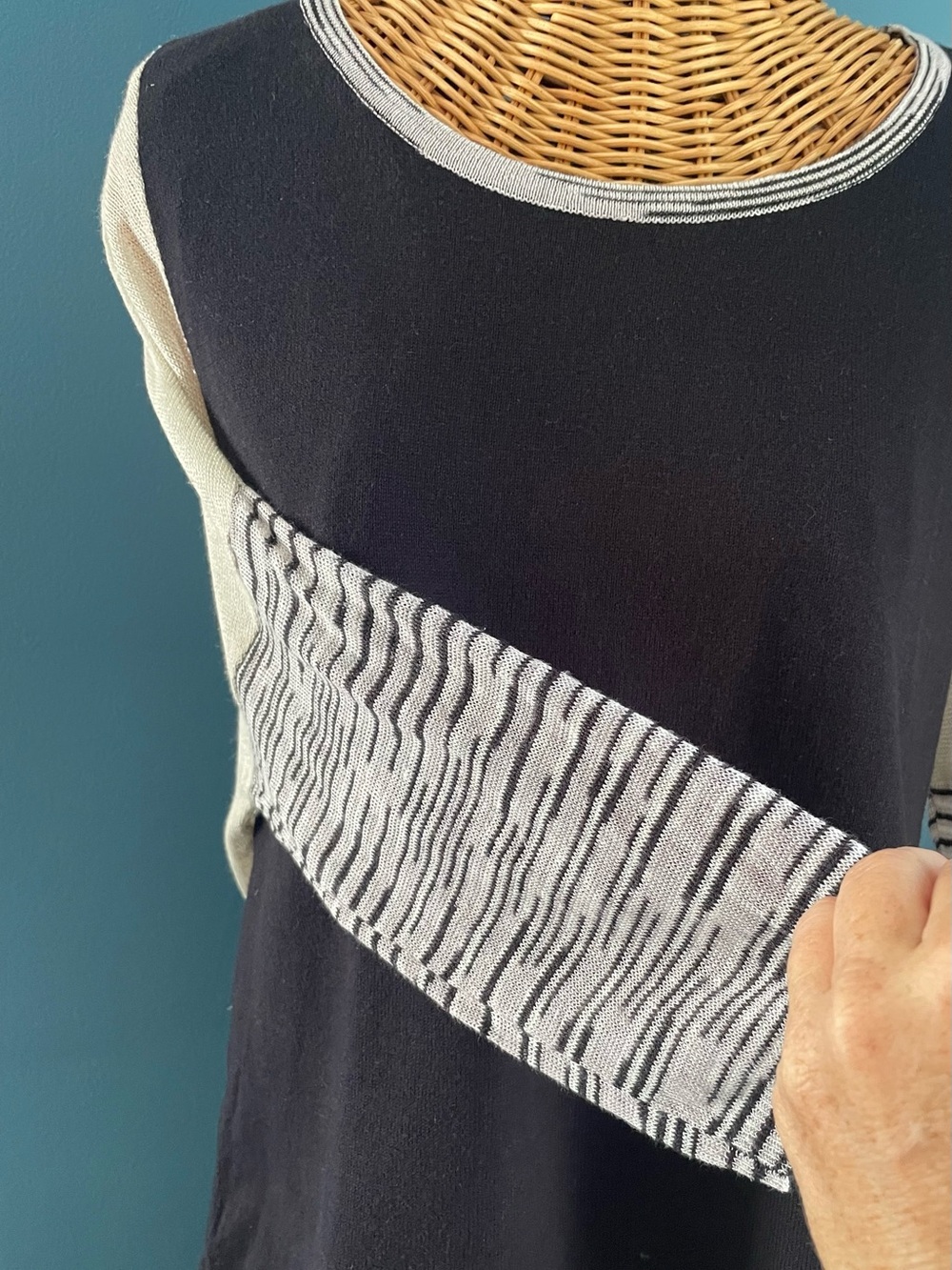 Orvis Pullover SweaterLinen Blend Color block Striped 3/4 Sleeve Black Cream - Picture 3 of 12